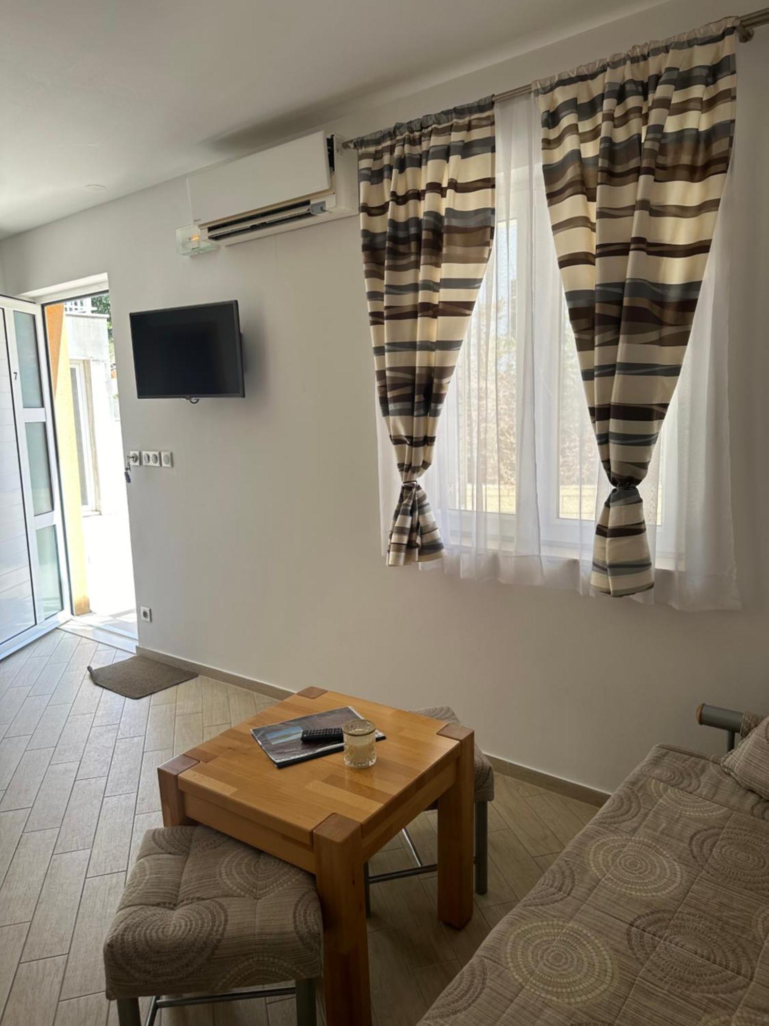 Apartments Villa Eva Slano Luaran gambar