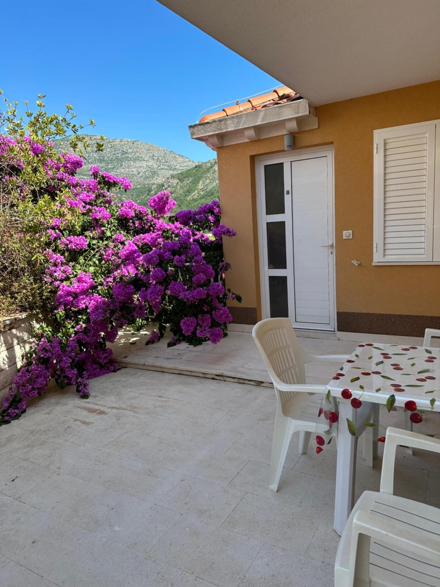 Apartments Villa Eva Slano Luaran gambar