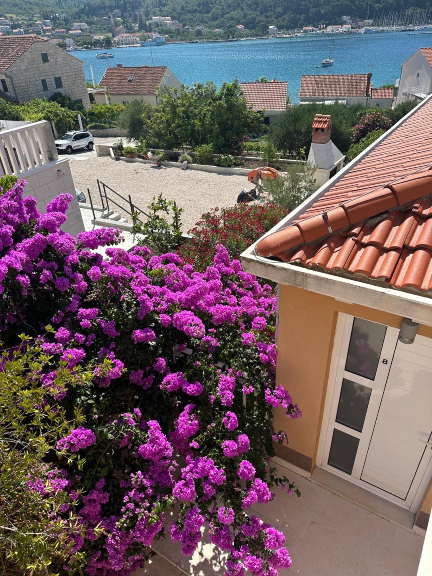 Apartments Villa Eva Slano Luaran gambar