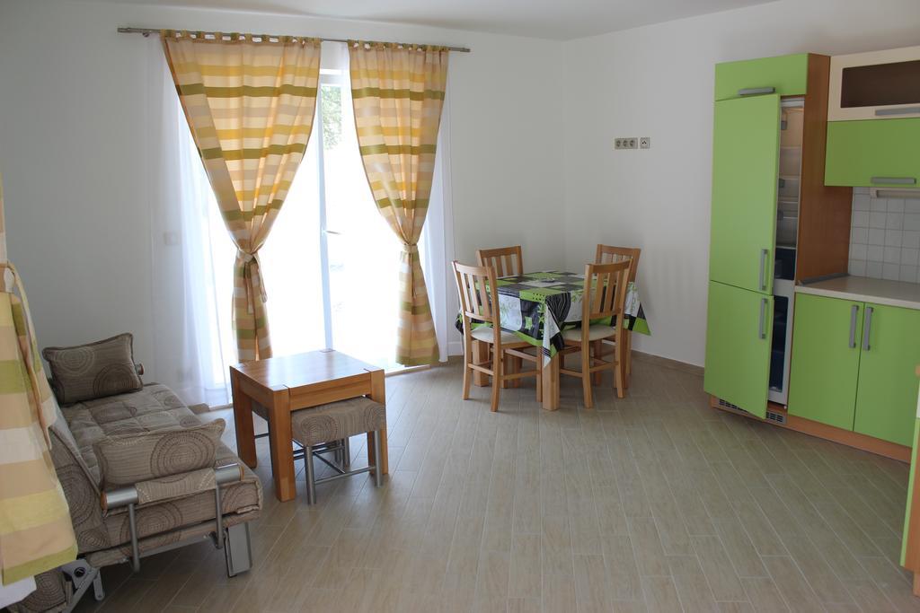 Apartments Villa Eva Slano Bilik gambar